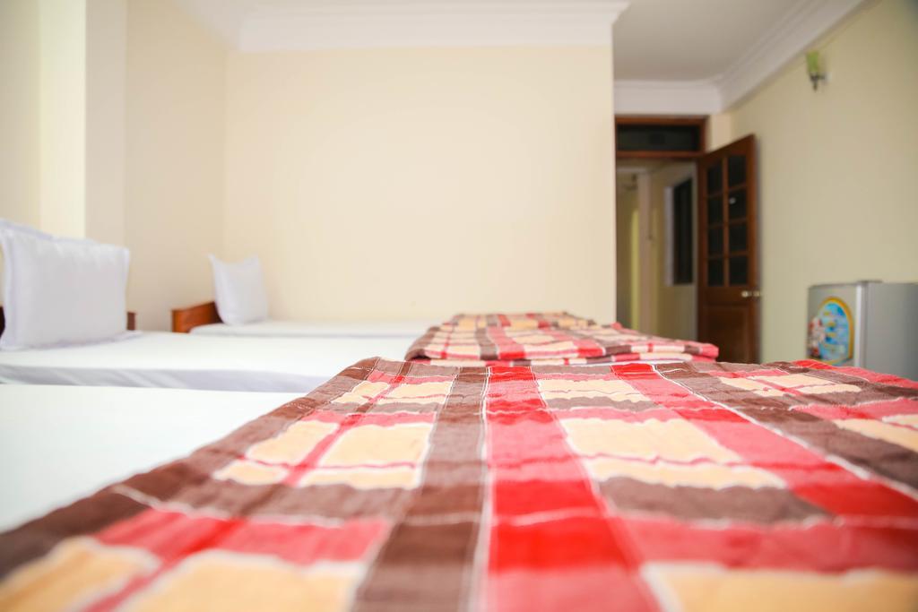 Thanh Linh Hotel Куїнон Номер фото