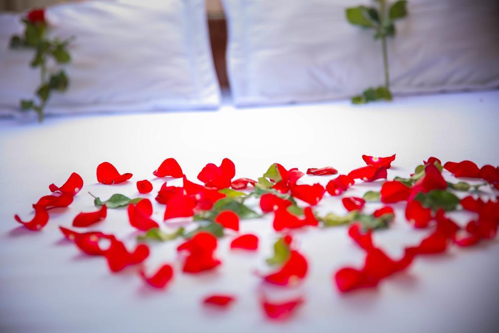 Thanh Linh Hotel Куїнон Екстер'єр фото