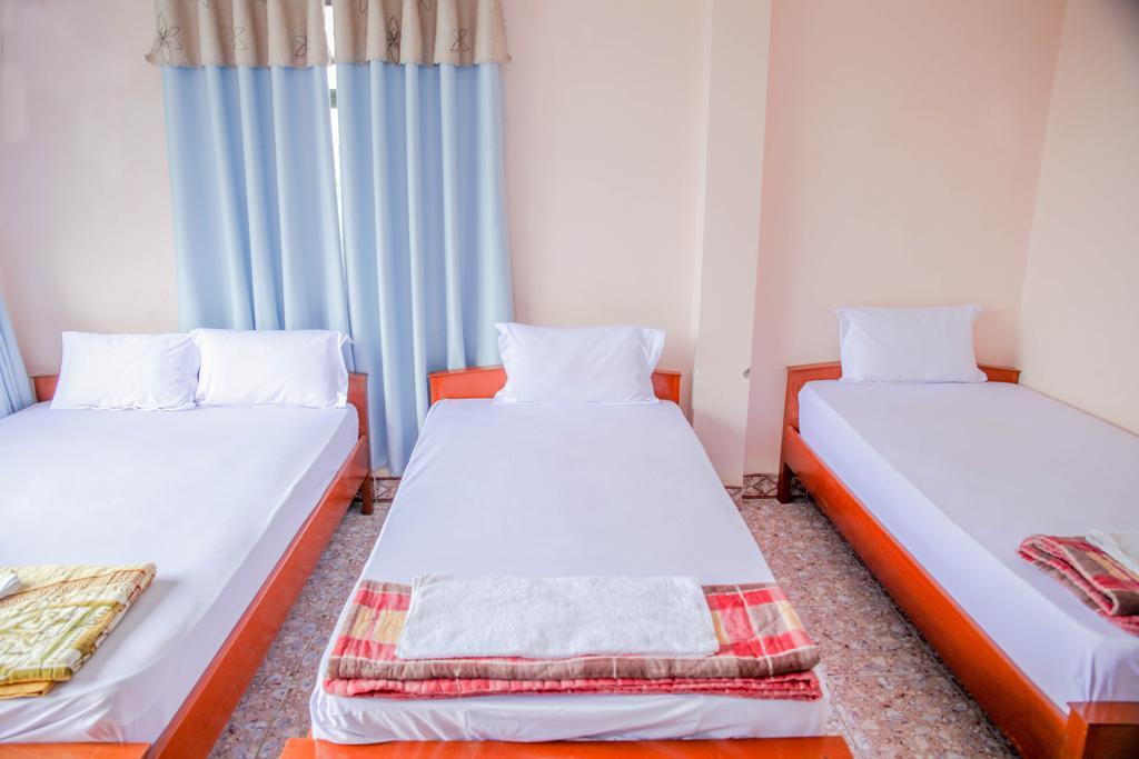 Thanh Linh Hotel Куїнон Номер фото